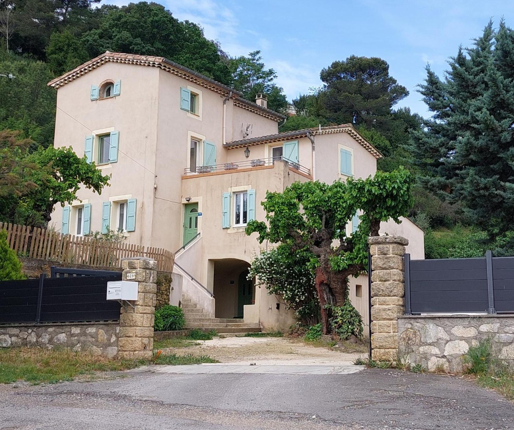Le Mas De Trepeloup Alès Exterior foto